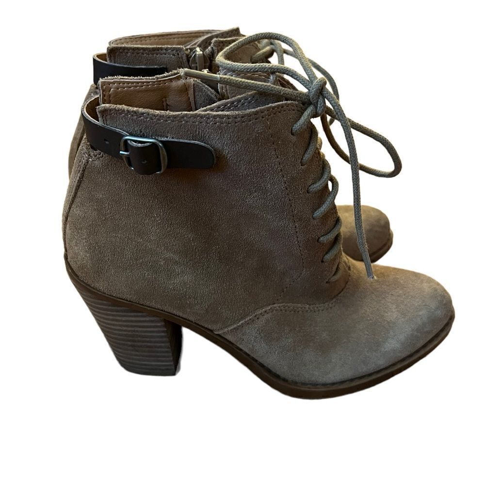 Lucky Brand Ecoch Nubuck Lace Heeled Bootie size 6